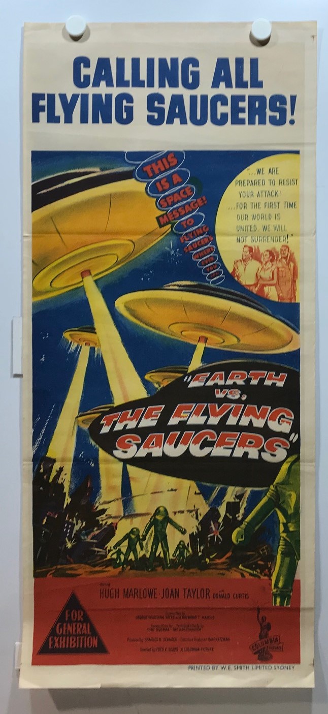EARTH vs THE FLTYING SAUCER - IMG_3239